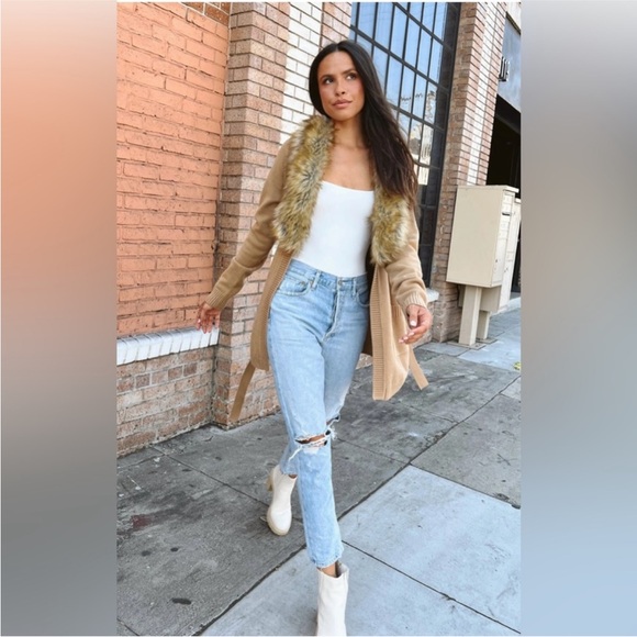 Show Me Your Mumu Tan Fur Trim Cardigan - Picture 3 of 5